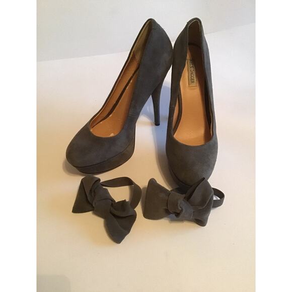 KELSI DAGGER GREY SUEDE PLATFORM BOW 8M - Picture 6 of 12